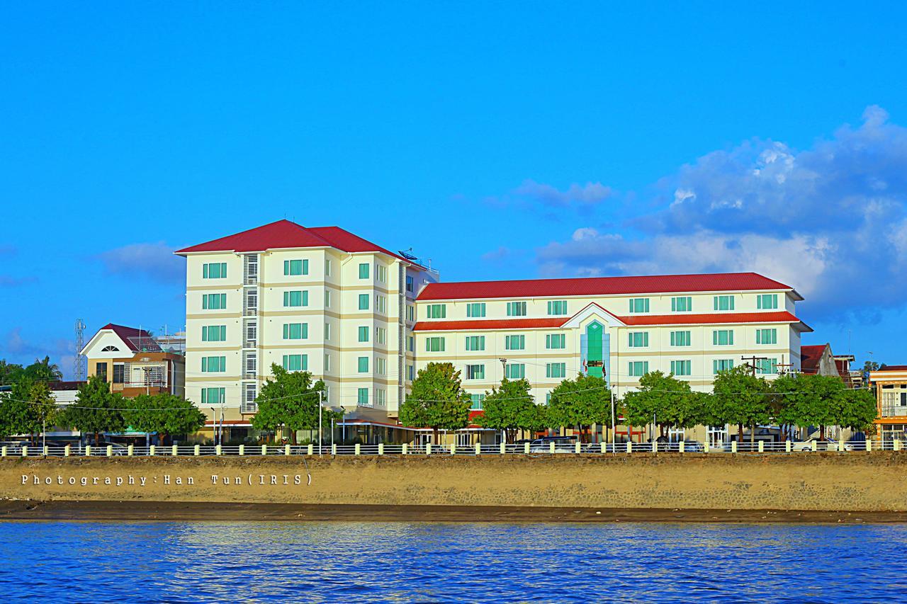Ngwe Moe Hotel Mulmejn Zewnętrze zdjęcie